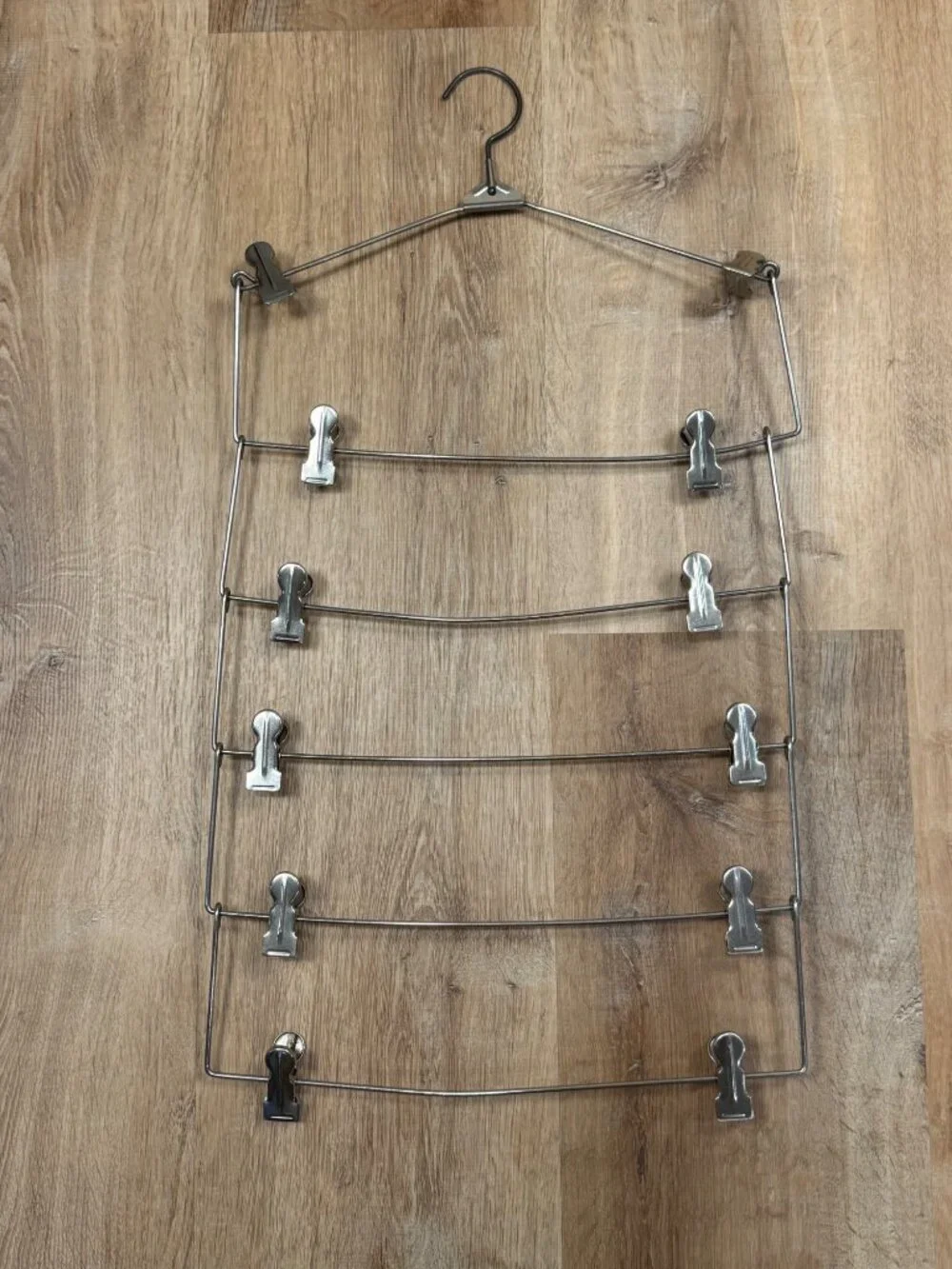 Vintage Metal Multi-Tier Skirt/Pants Hanger 6-Tier Silver Organizer 26